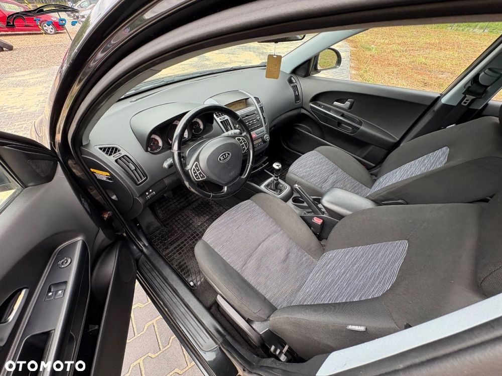 Kia Ceed 1.6 Crdi Optimum + - 16