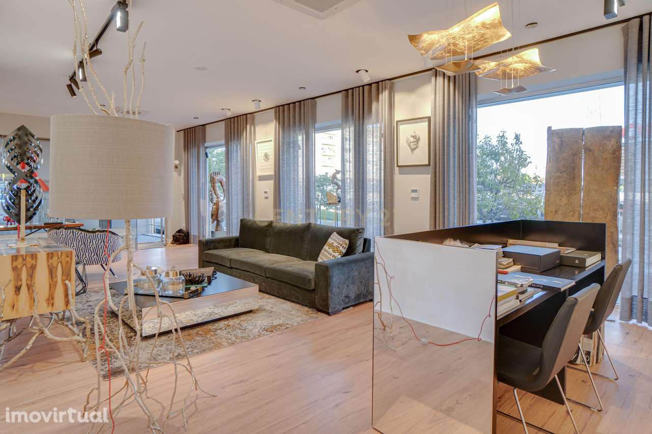 Loja de 207,80m2 como nova - Esmoriz - Grande imagem: 2/14