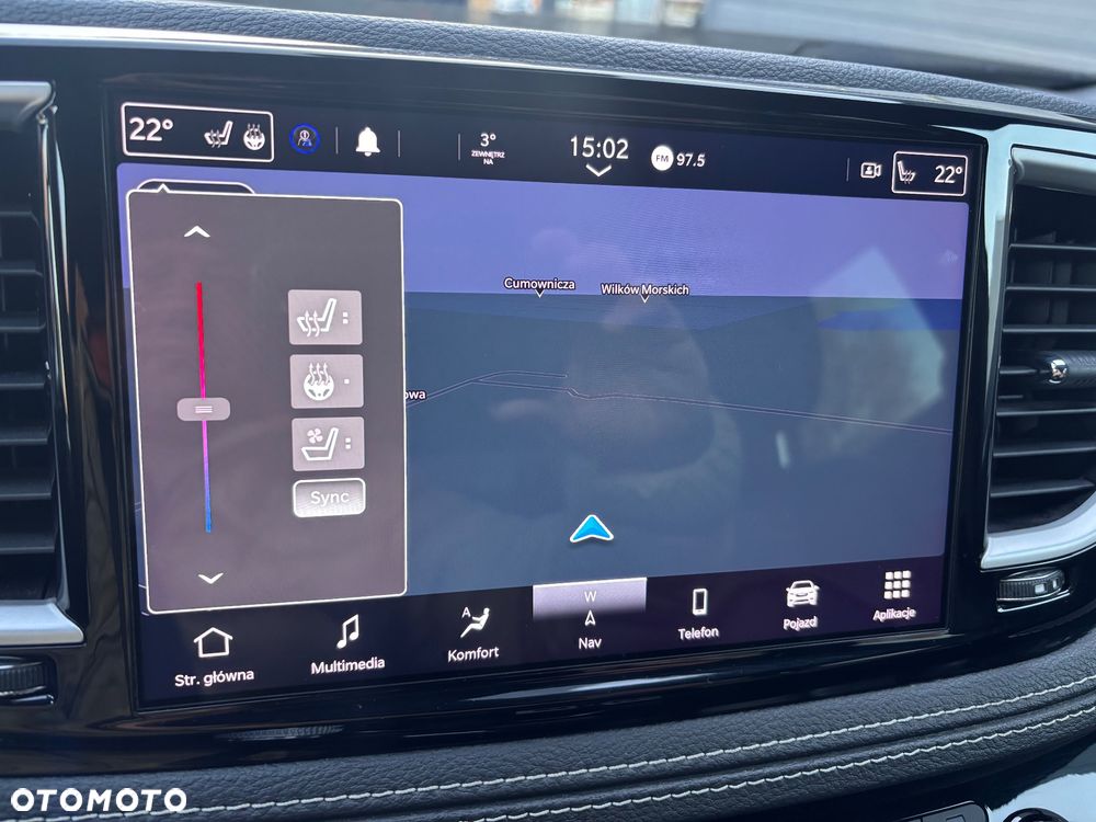 Chrysler Pacifica - 27