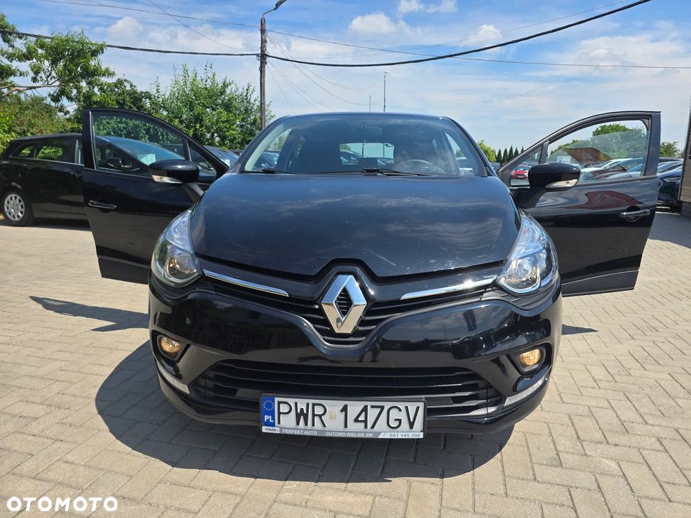 Renault Clio - 21