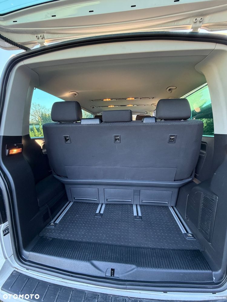 Volkswagen Multivan 2.0 TDI L1 Highline DSG - 16