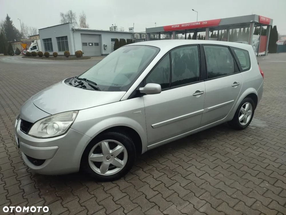 Renault Grand Scenic Gr 2.0 Confort Authentique - 22