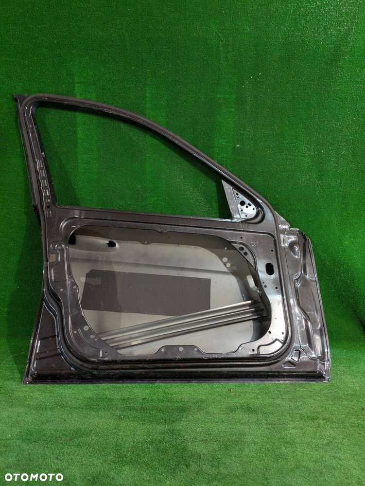 DRZWI PRZEDNIE LEWE LEWY PRZÓD MERCEDES C-KLASA W204 NR.2958 - 2