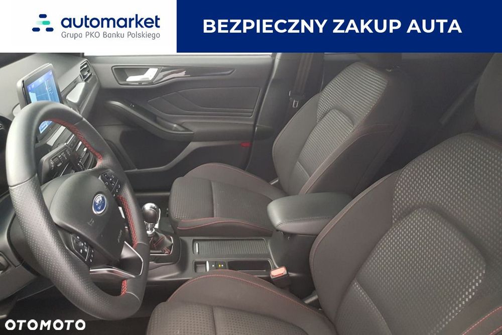 Ford Focus - 10