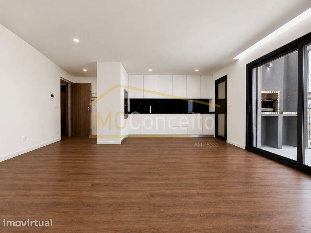 Apartamento T3 | Espaço Exterior | Alto Padrão Acabamentos - TORRES... - Grande imagem: 3/22