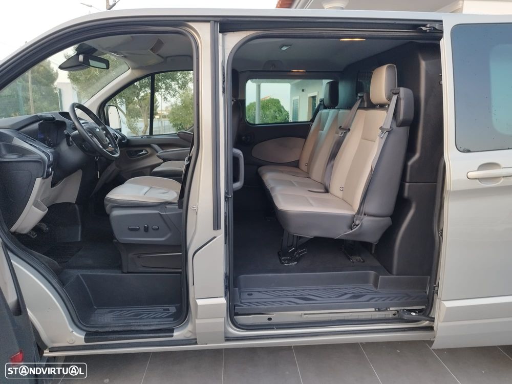 Ford Transit Custom  2.2 Tdci 125 Cv L2H1 Cabine  Dupla 5 Lugares - 18