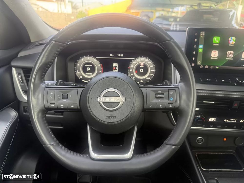 Nissan Qashqai 1.3 DIG-T N-Connecta 4x4 Xtronic - 11