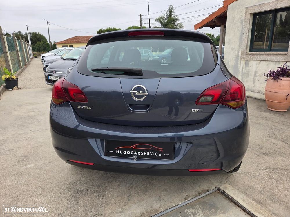 Opel Astra 1.7 CDTI Cosmo - 5