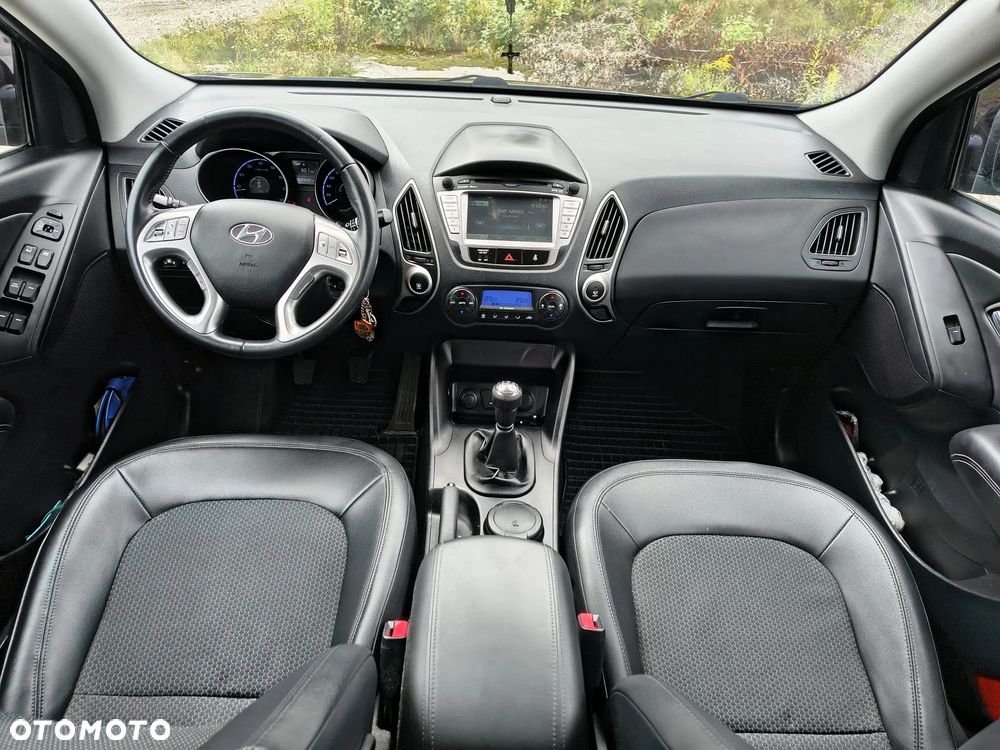 Hyundai ix35 2.0 Premium 2WD - 18
