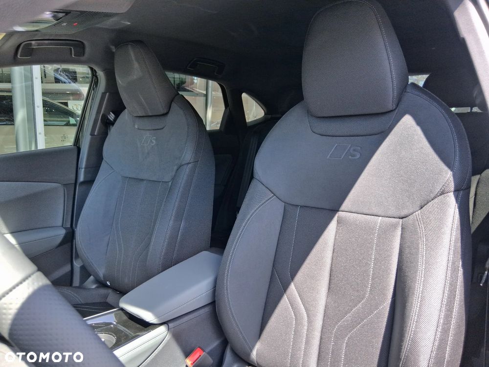 Audi Q3 Sportback - 8