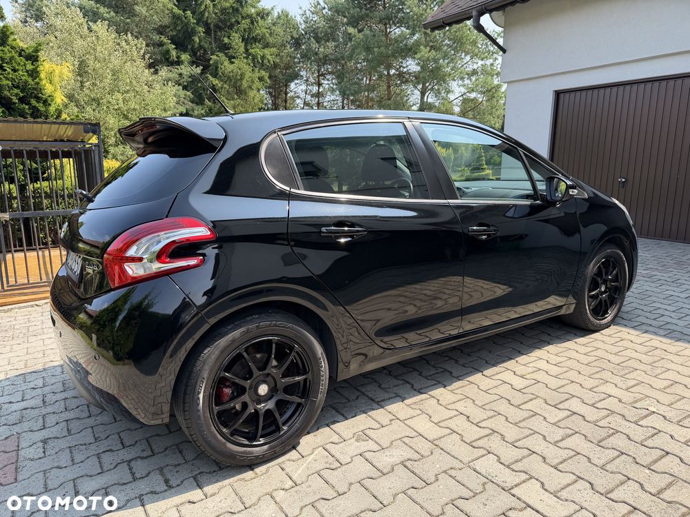 Peugeot 208 1.6 e-HDi Active STT - 8