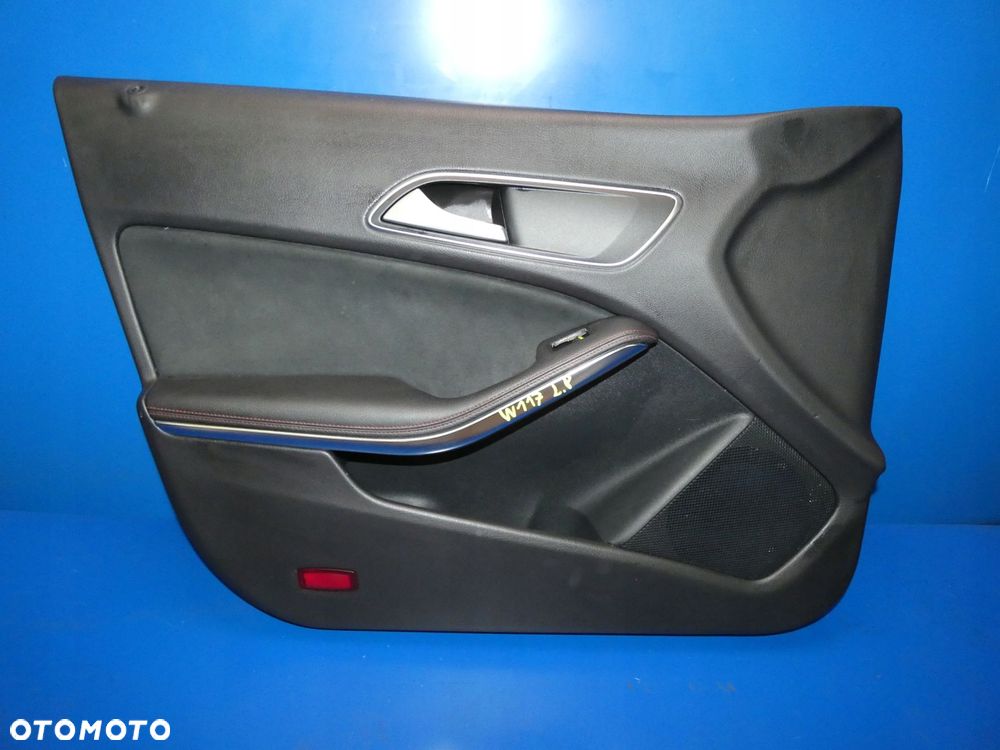 MERCEDES CLA W117 BOCZEK DRZWI LEWY PRZÓD UK - 1