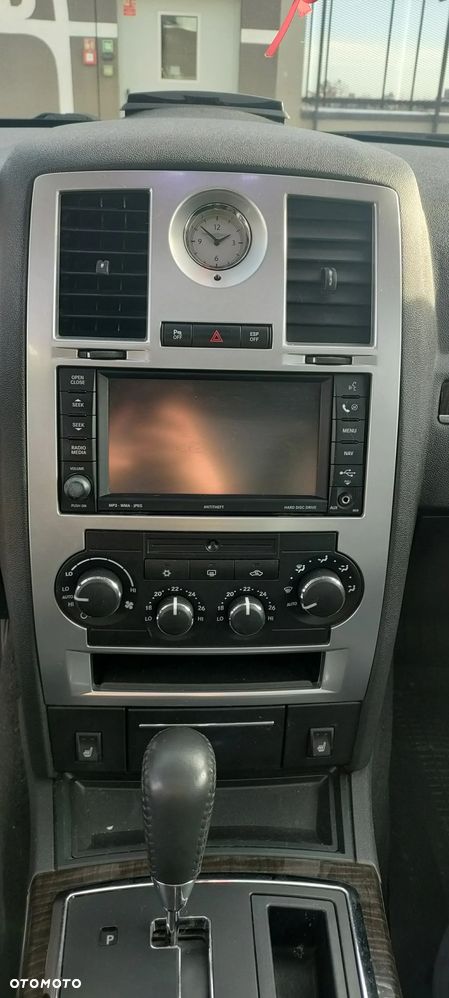 Chrysler 300C 3.0 V6 CRD - 8