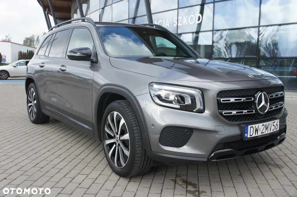 Mercedes-Benz GLB 250 4-Matic 8G-DCT - 4