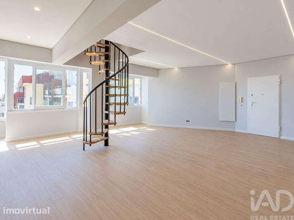 Duplex T2 em Oeiras e São Julião da Barra, Paço de Arcos e Caxias de 1 - Grande imagem: 2/31