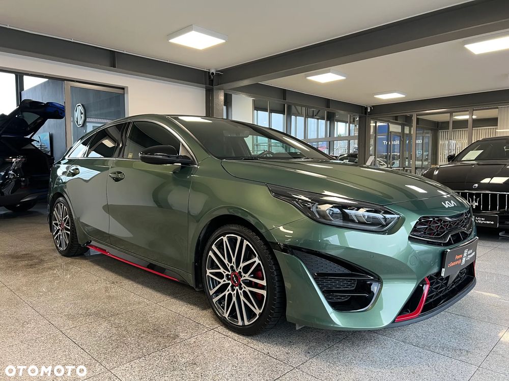 Kia ProCeed 1.6 T-GDI GT DCT - 4