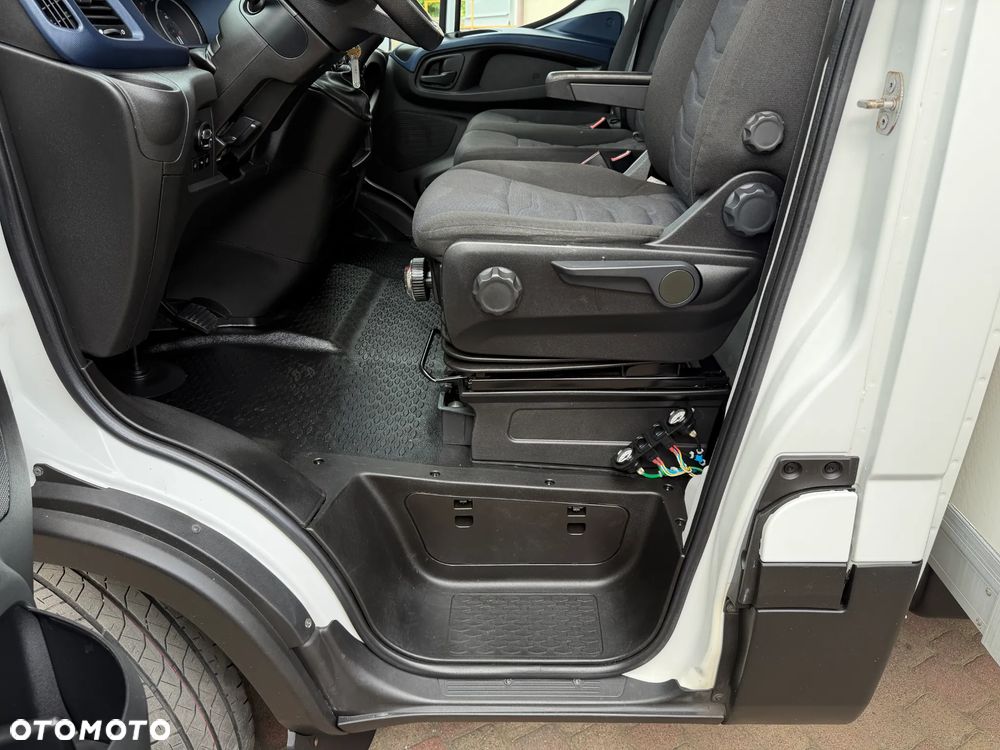 Iveco Daily 3,0 10 EP Izoterma Winda - 21