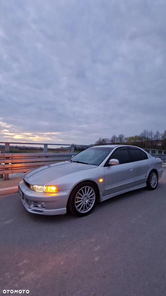 Mitsubishi Galant 2.0 Comfort - 1