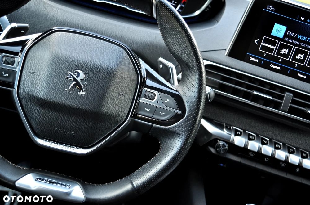 Peugeot 3008 1.6 PureTech GPF GT Line S&S EAT8 - 34