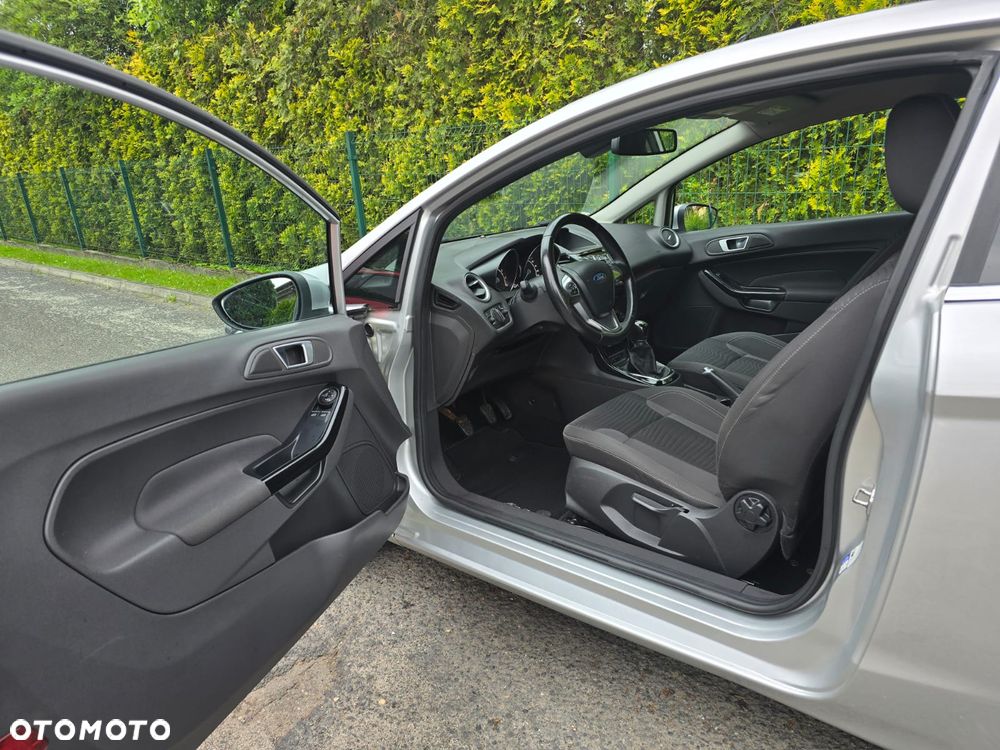 Ford Fiesta 1.0 EcoBoost Titanium X - 19