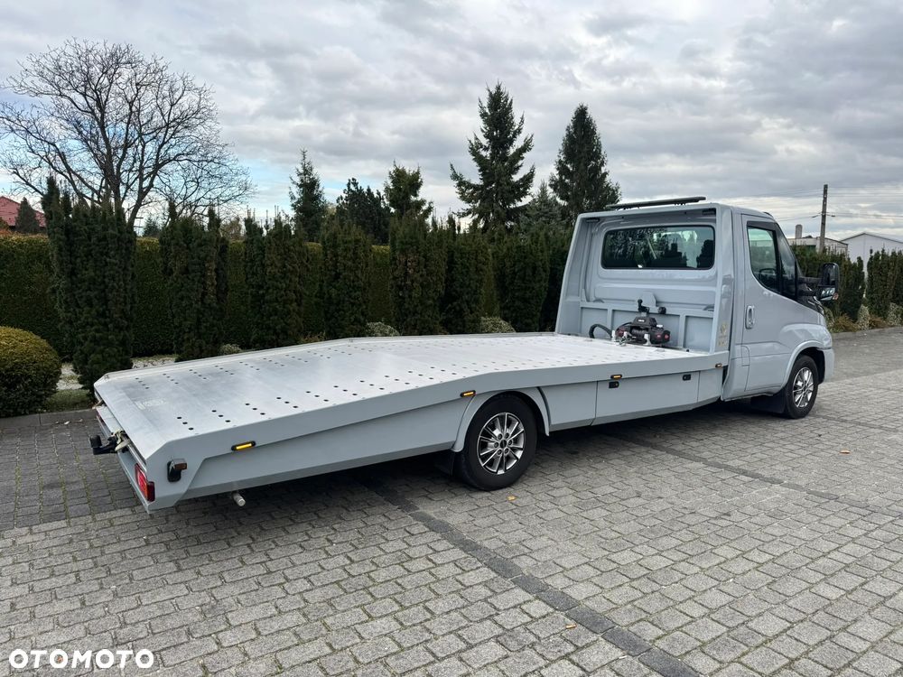 Iveco Daily 35-180 Hi-Matic - 4