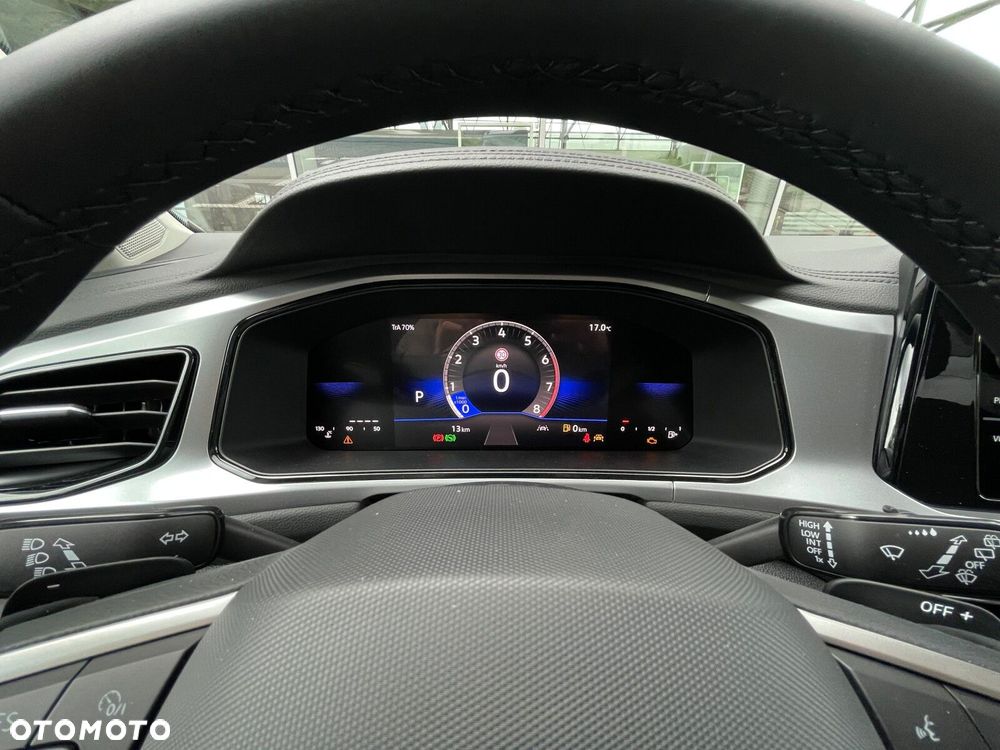 Volkswagen T-Roc 1.5 TSI Life Plus DSG - 17