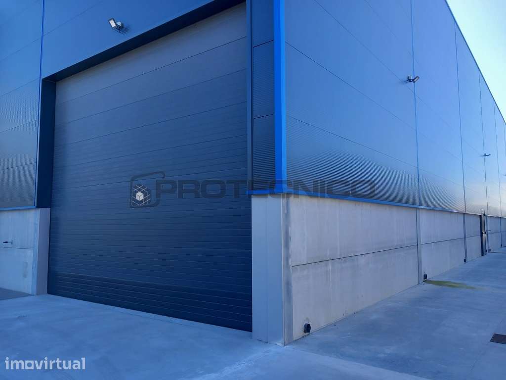 Armazém Novo | 380 m² | Cacia-Aveiro - Grande imagem: 2/5