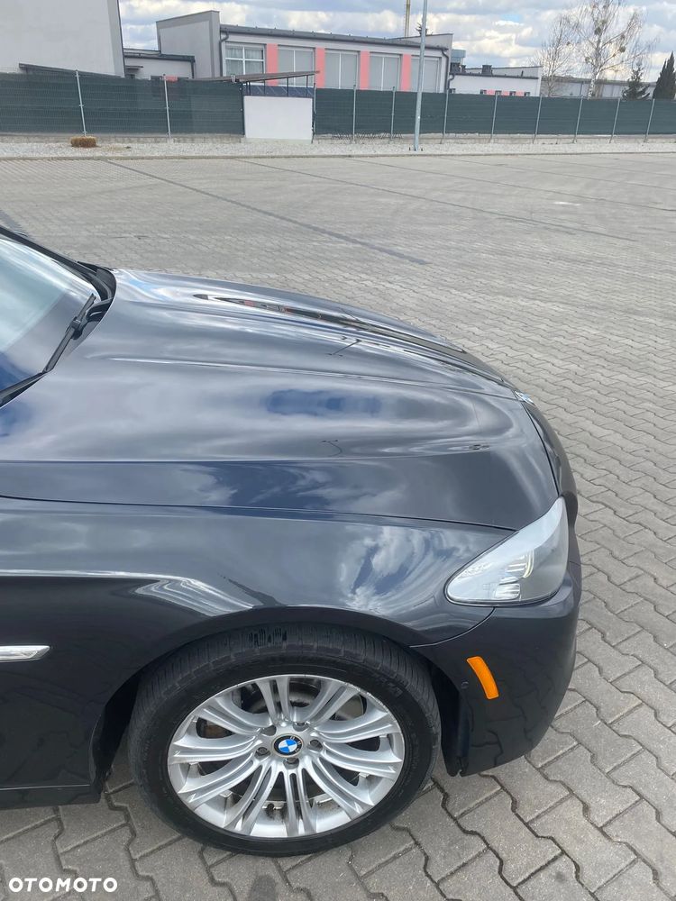 BMW Seria 5 535i xDrive - 12