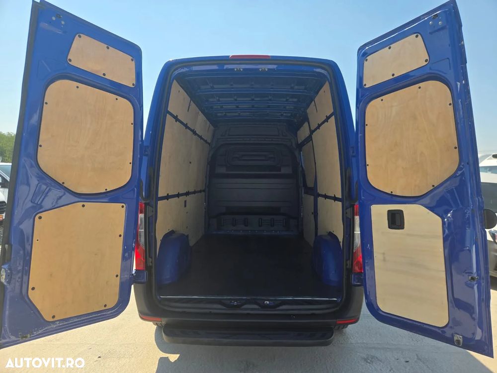 Mercedes-Benz New Sprinter L3H2 - 10