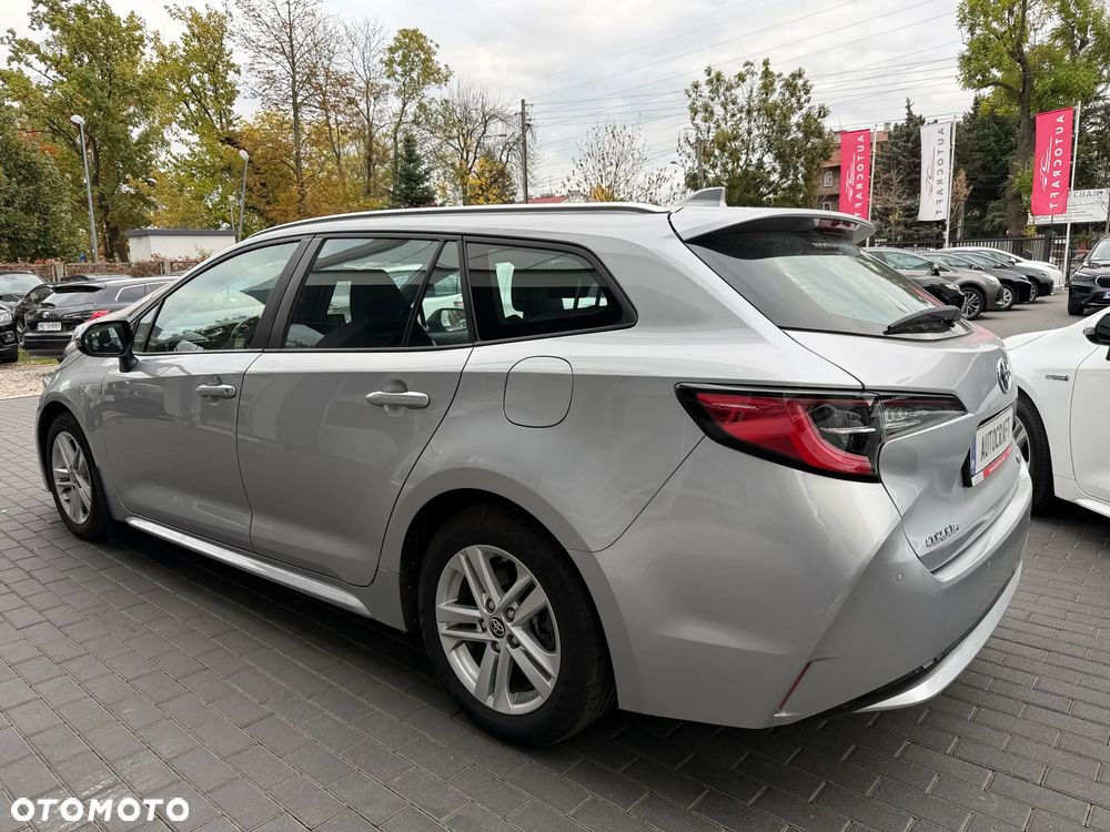 Toyota Corolla 1.8 Hybrid Comfort - 26