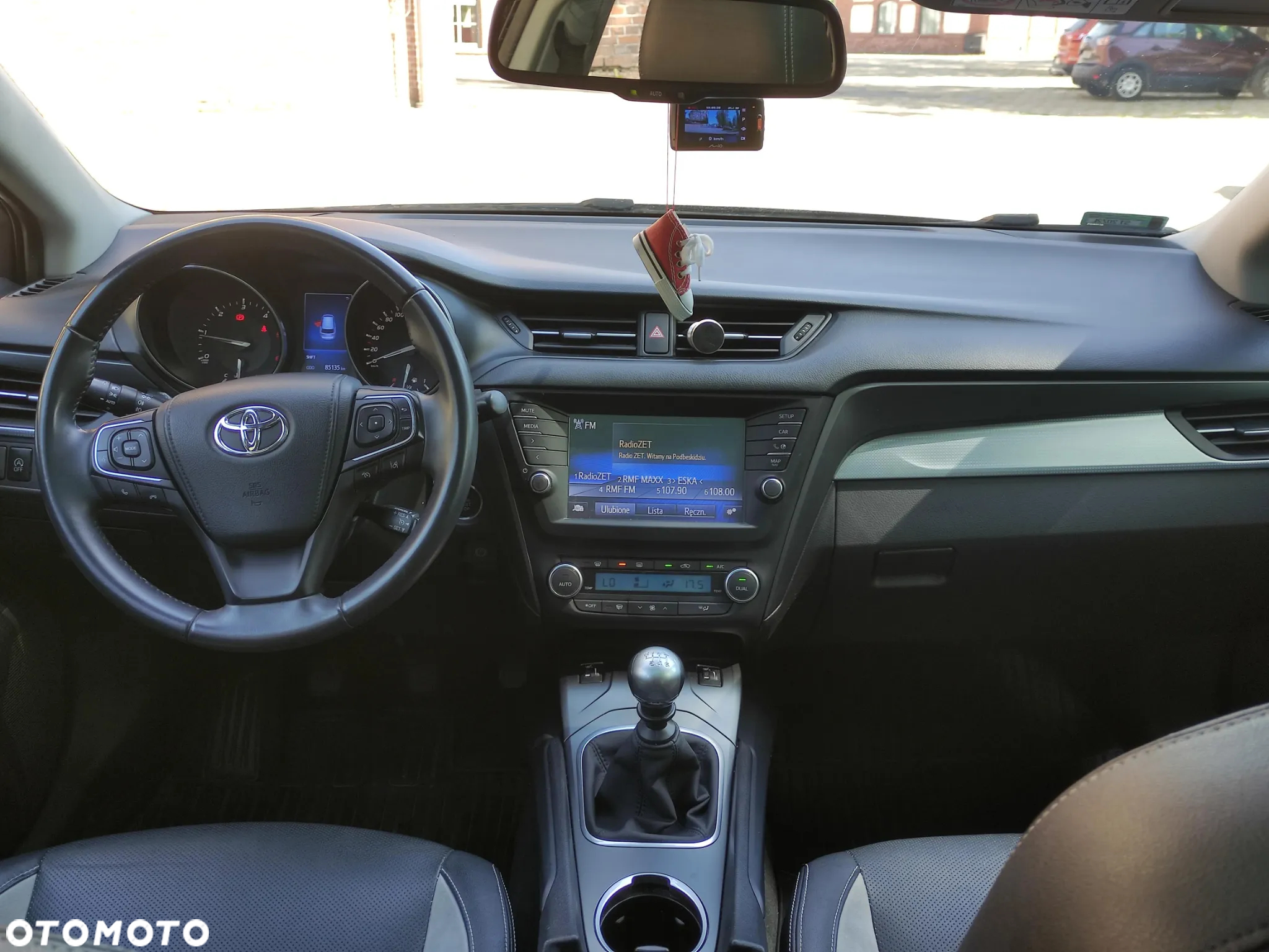 Toyota Avensis 2.0 D-4D Prestige - 20