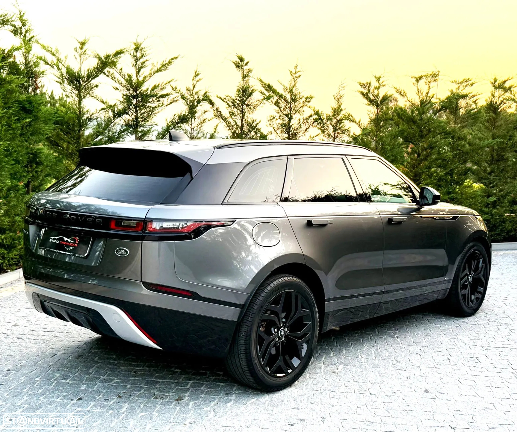 Land Rover Range Rover Velar 2.0 D R-Dynamic HSE - 9