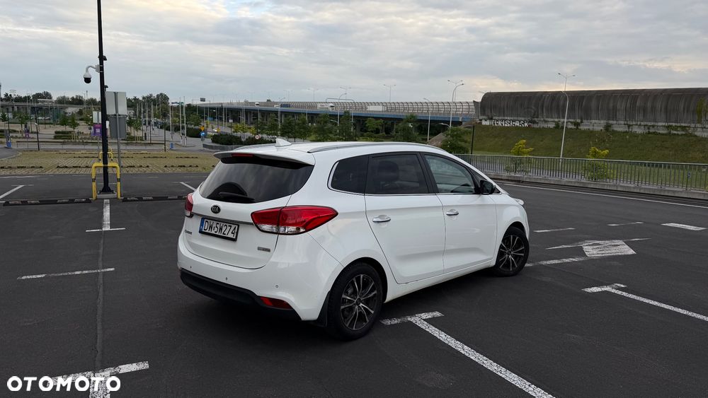 Kia Carens 1.7 CRDi XL 7os 7DCT - 30