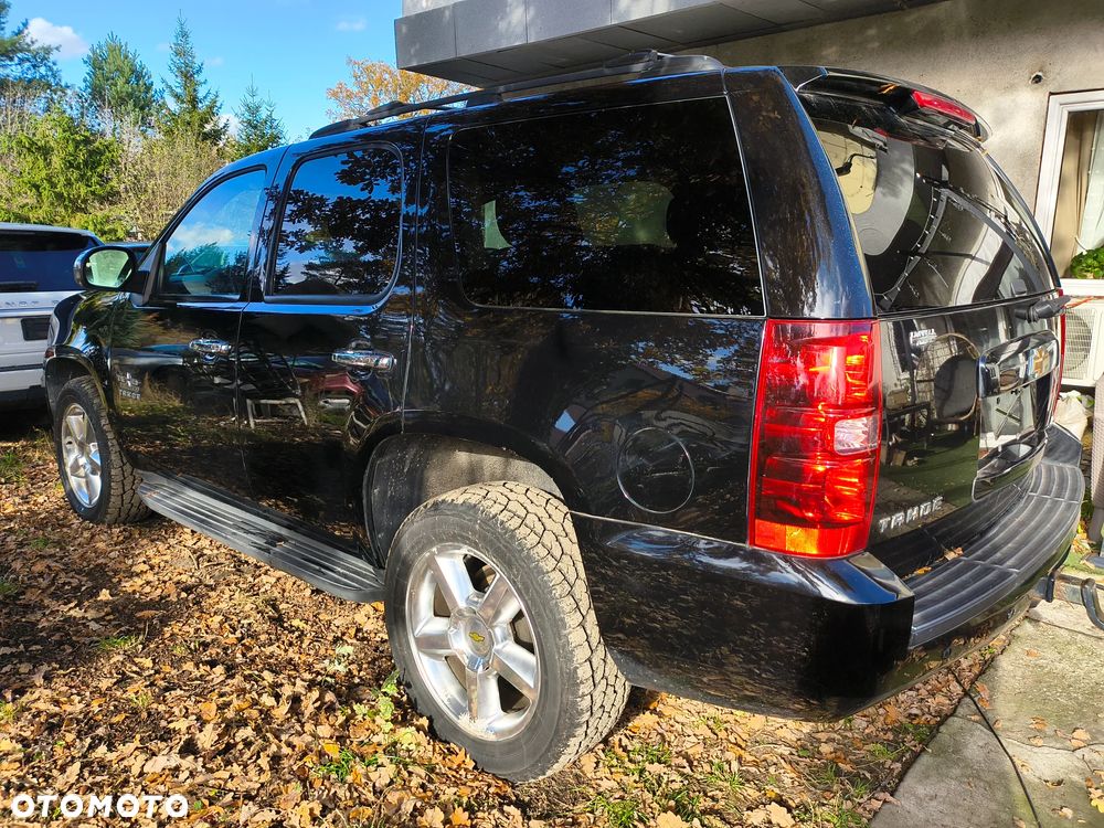 Chevrolet Tahoe - 12