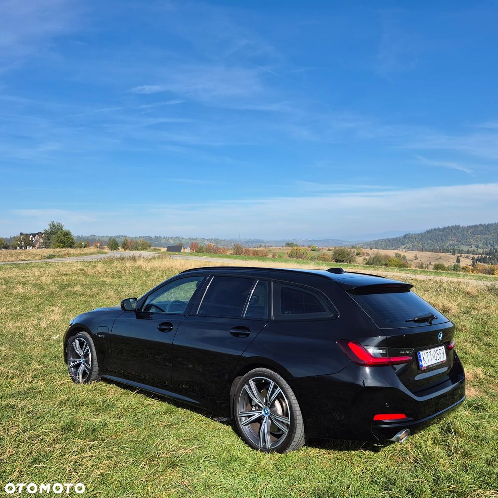 BMW Seria 3 330e xDrive Sport Line - 9