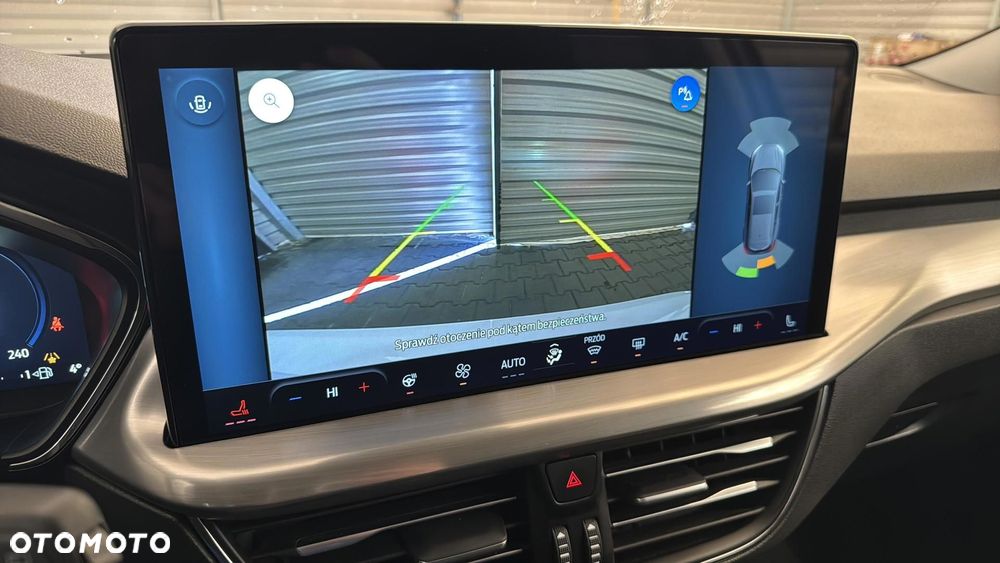 Ford Focus 1.5 EcoBlue Titanium X - 18