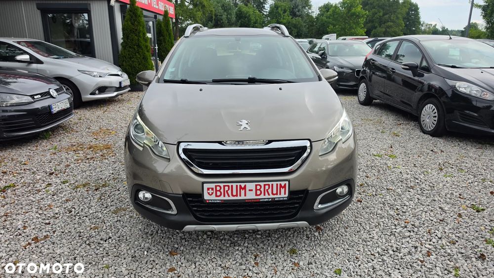 Peugeot 2008 1.6 e-HDi Style S&S - 9