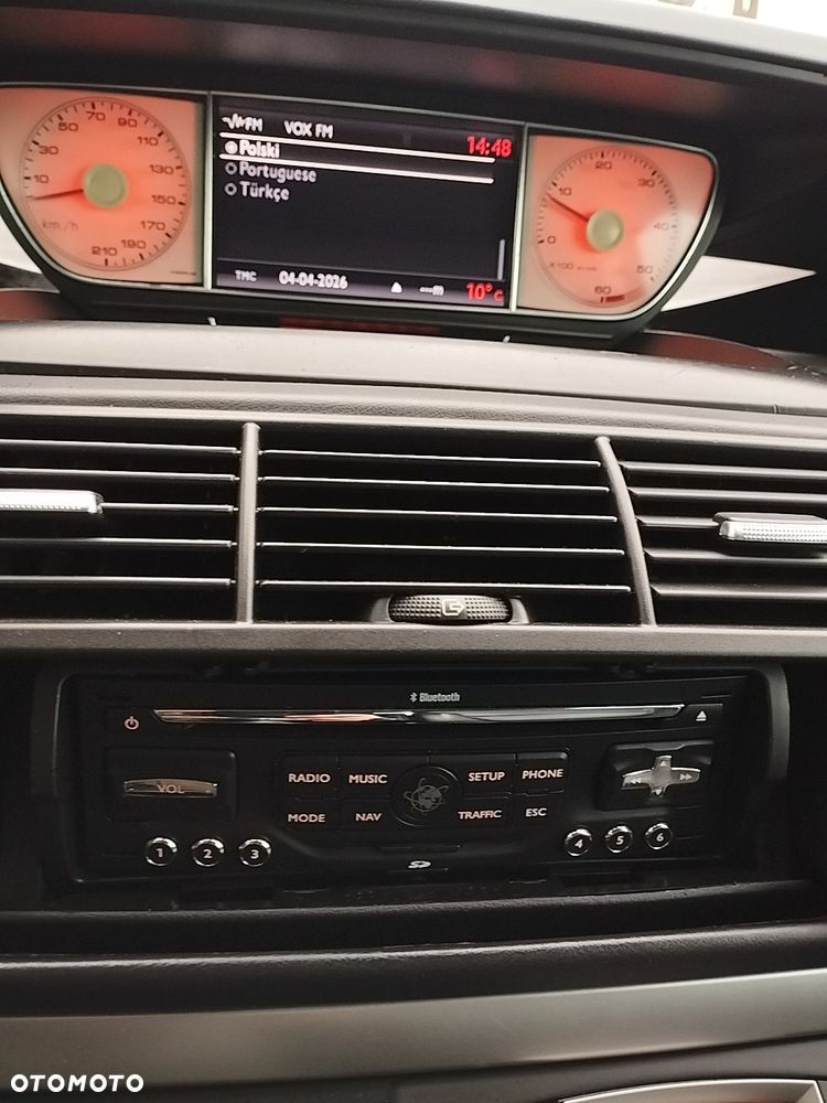 Peugeot 807 HDi 135 Platinum Pullmann - 15