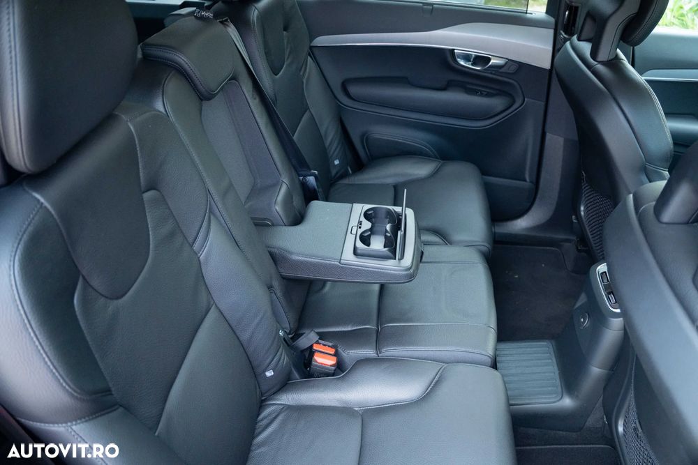 Volvo XC 90 T8 AWD Recharge Geartronic Inscription Edition - 16