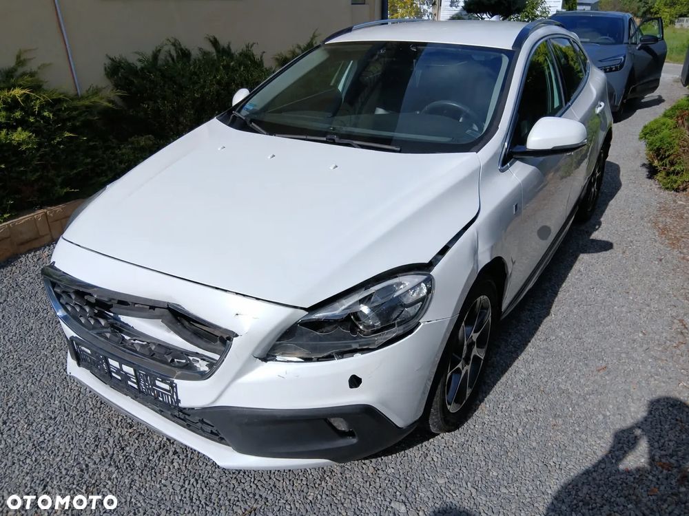 Volvo V40 T3 Drive-E Ocean Race - 2