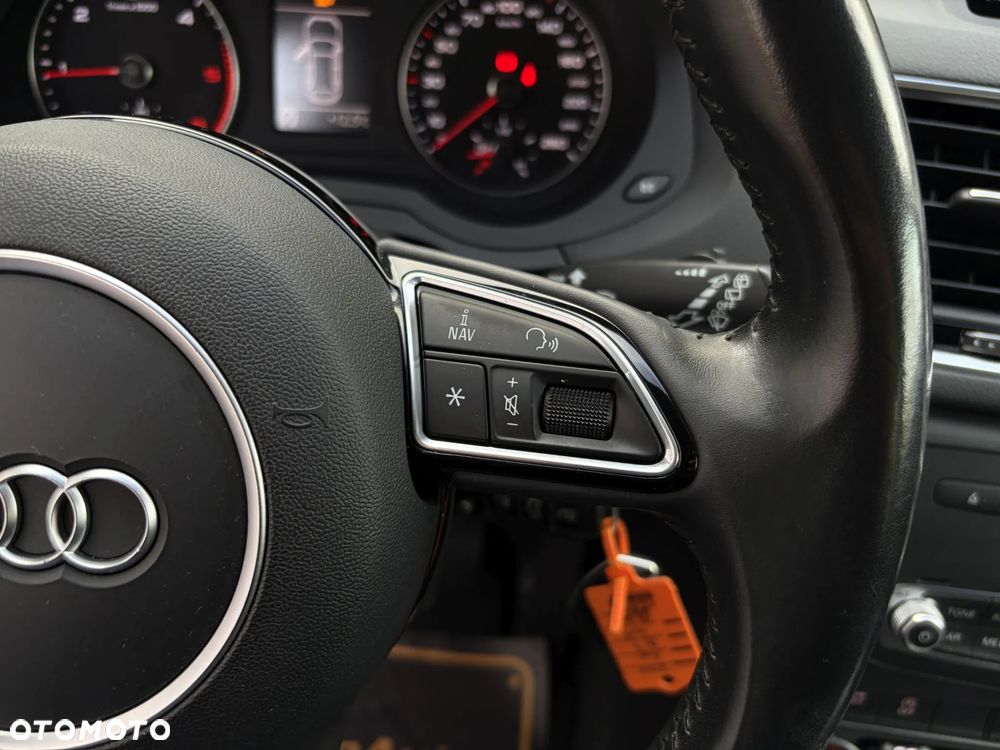 Audi Q3 2.0 TDI S tronic - 24