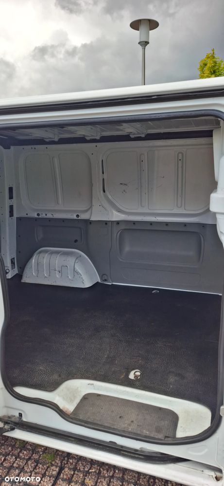 Renault Trafic - 19
