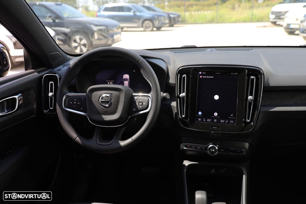 Volvo EX40 82 kWh Single Motor Extended Range Core - 21