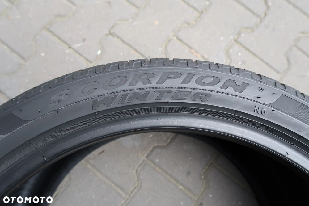 Opony zimowe Pirelli 275/40R21  305/35R21 Porsche - 15