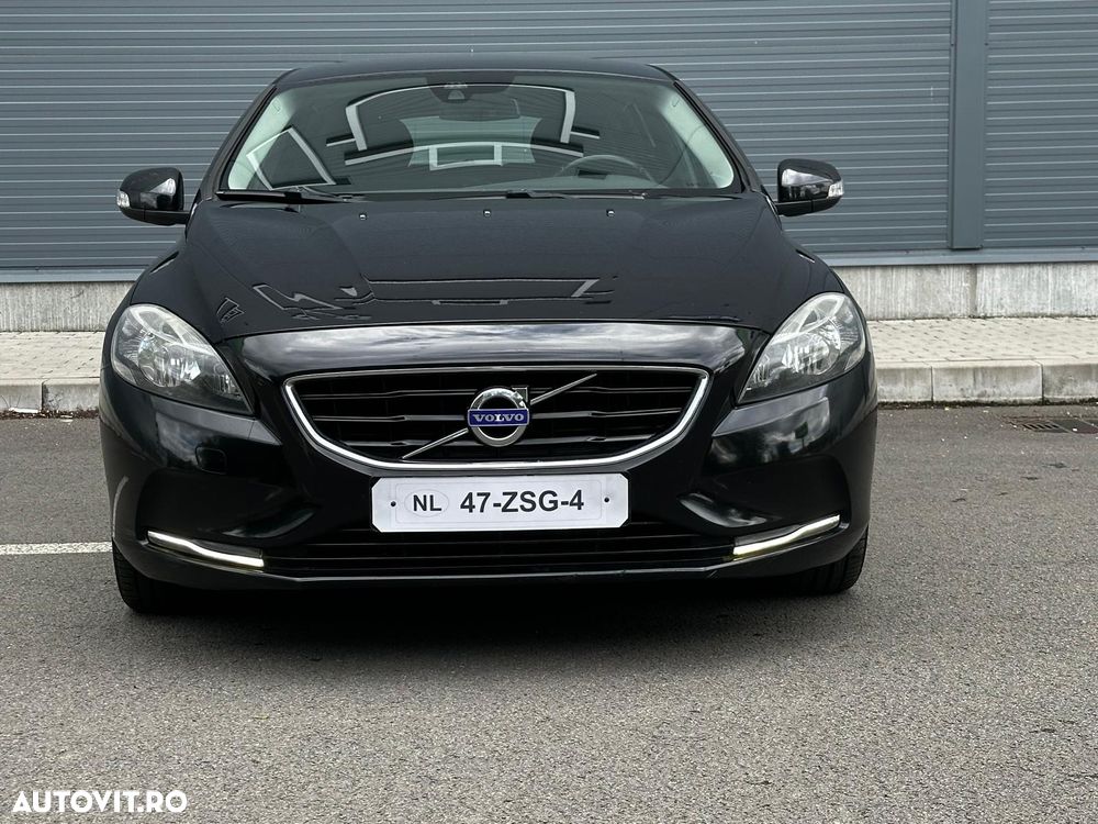 Volvo V40 D2 - 25