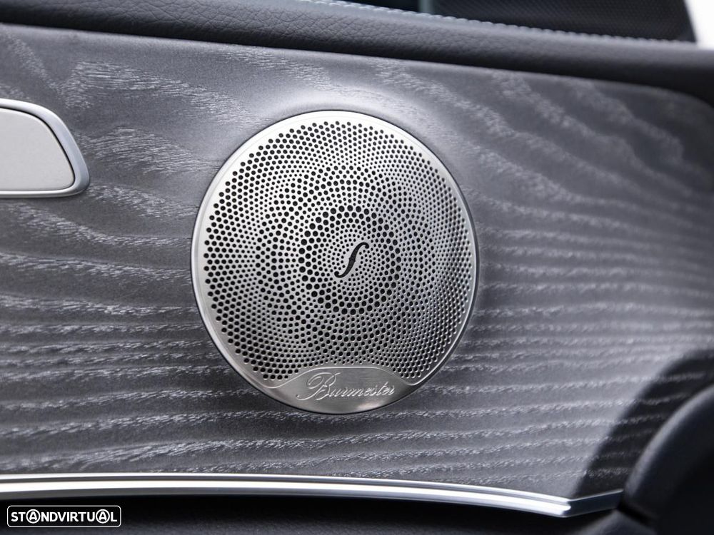 Mercedes-Benz E 300 de 4Matic 9G-TRONIC AMG Line - 20