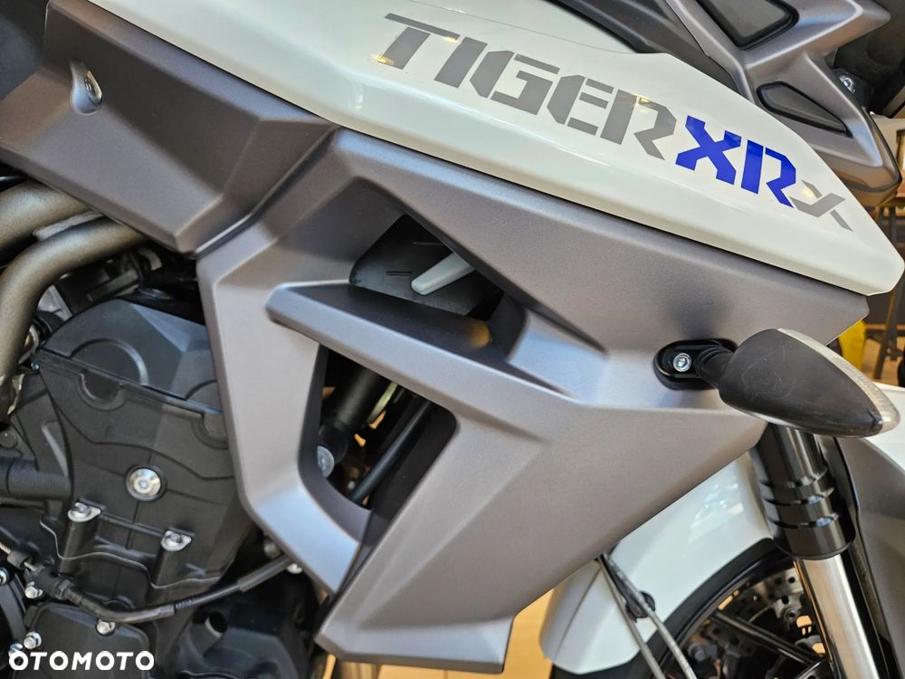 Triumph Tiger - 18