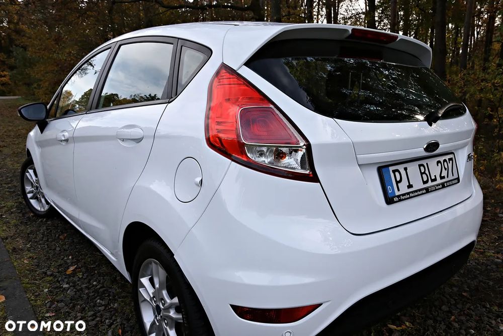 Ford Fiesta 1.5 TDCi ECOnetic Trend ASS - 23