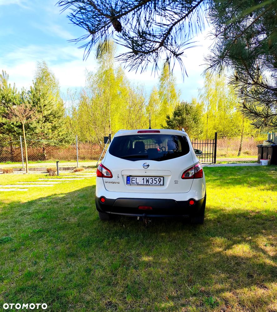 Nissan Qashqai+2 2.0 4x4 Tekna - 2