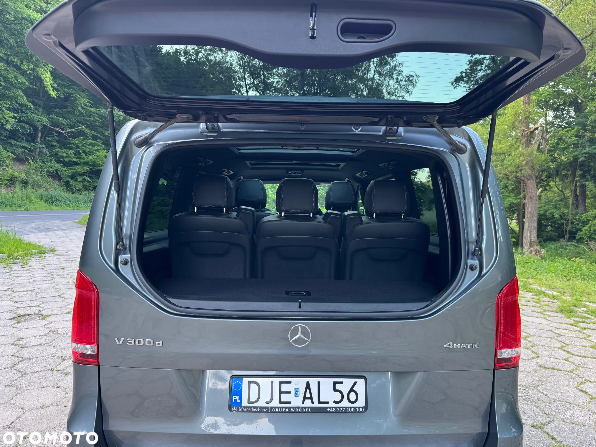 Mercedes-Benz Klasa V 300 d 4-Matic Exclusive 9G-Tronic (d³ugi) - 14